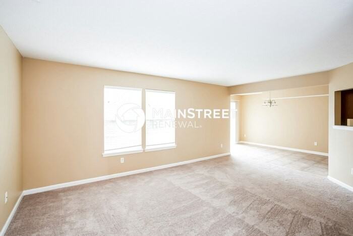 2219 Fairweather Dr - Photo 4 of 17