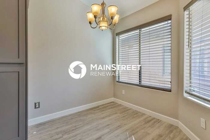 40773 W Sanders Way - Photo 6 of 15