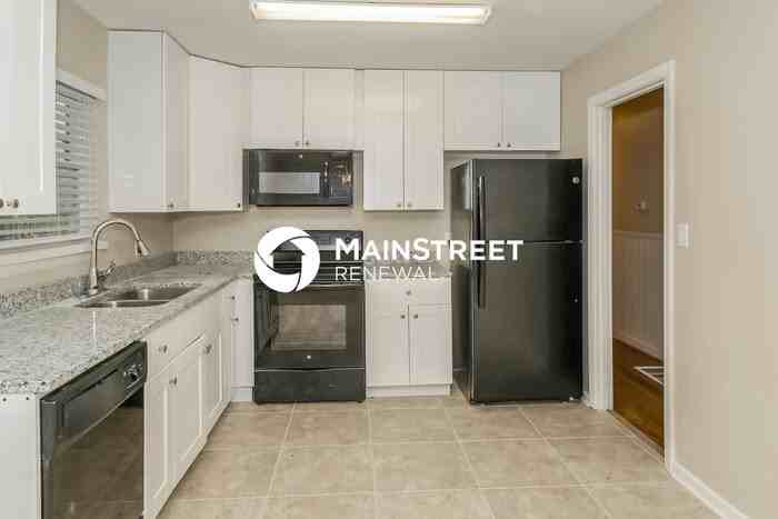 212 Cathy Ln - Photo 5 of 14