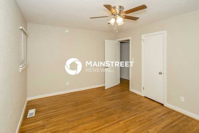 212 Cathy Ln - Photo 6 of 14