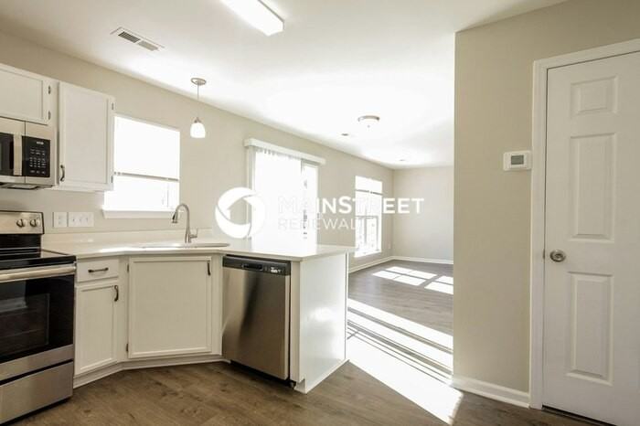 1001 Enderbury Dr - Photo 7 of 17