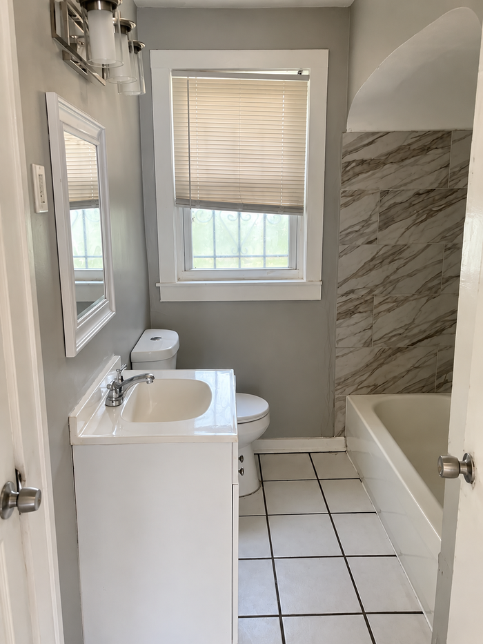 3833 Kimball Ave - Photo 5 of 15
