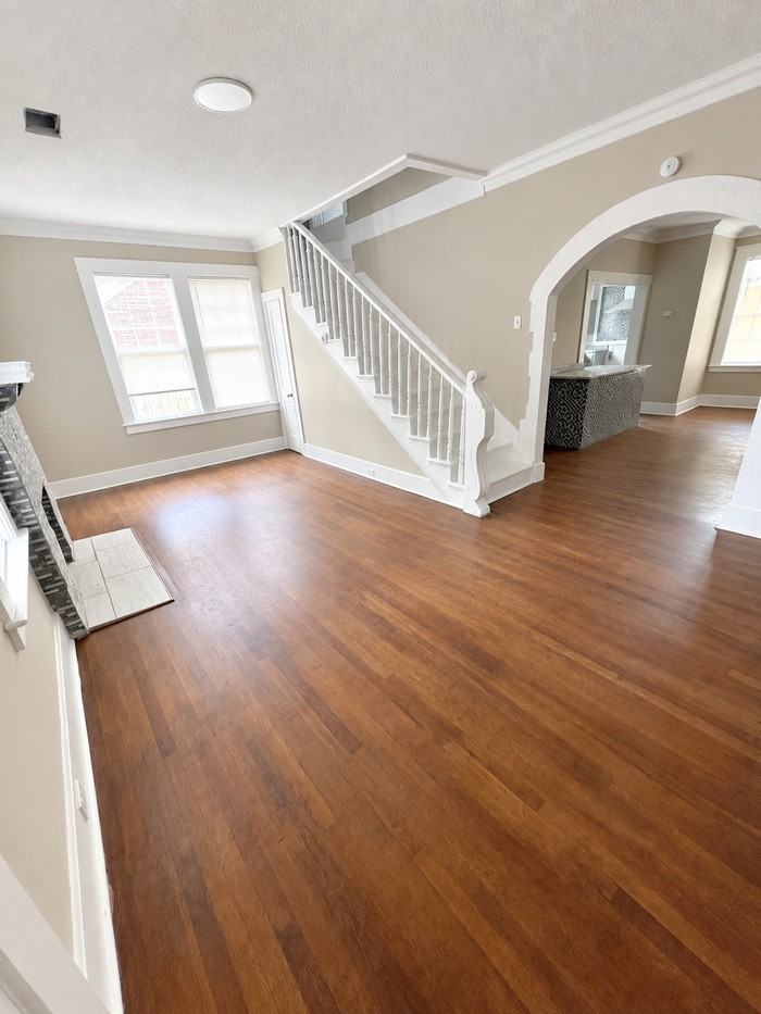 929 N Watkins St - Photo 2 of 17