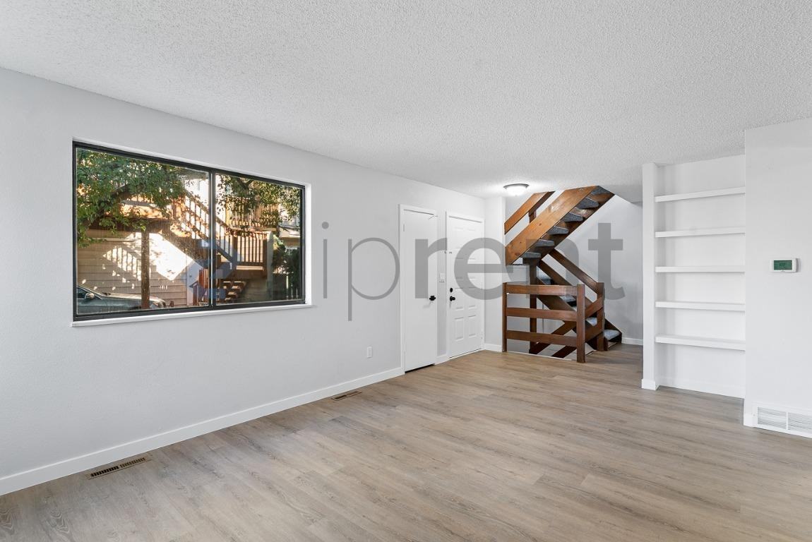 6700 E Mississippi Ave #B - Photo 4 of 32