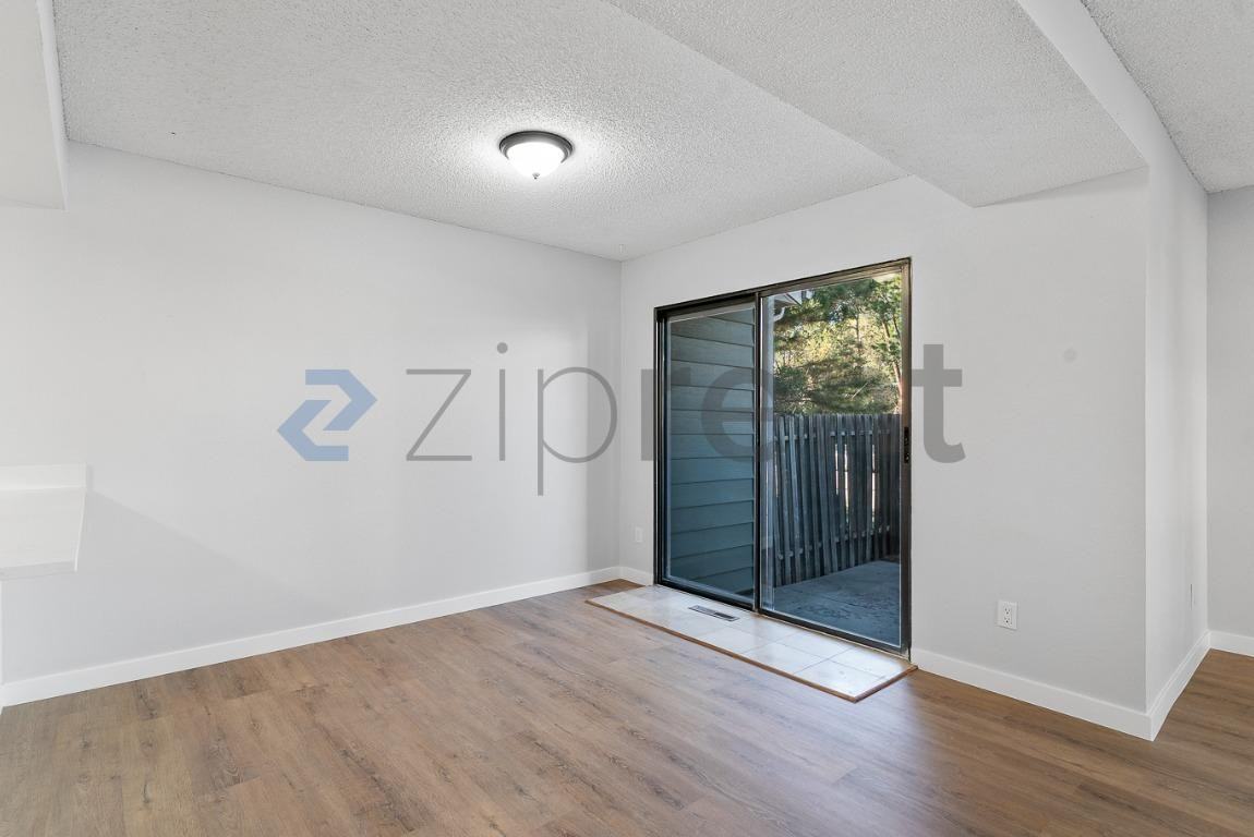 6700 E Mississippi Ave #B - Photo 7 of 32