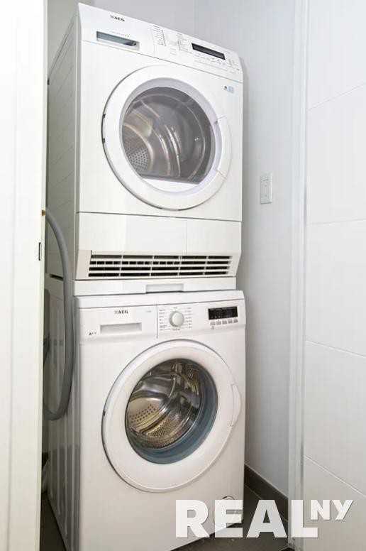 331 E Houston St #9C - Photo 5 of 5