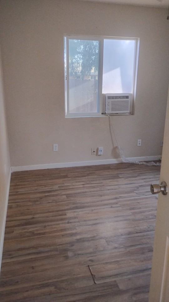 339 N O St #C - Photo 4 of 8