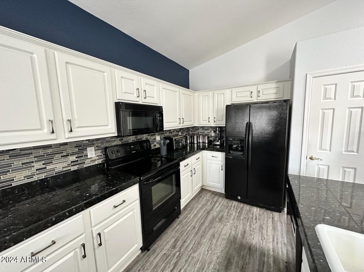 22834 N 24th Pl - Photo 3 of 7