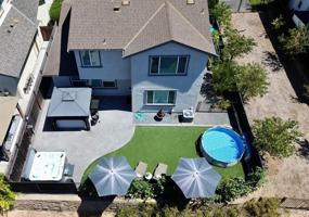 featured image of 1605 Country Manor Dr