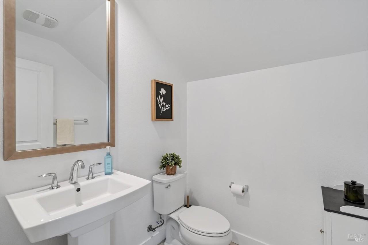 1605 Country Manor Dr - Photo 7 of 36