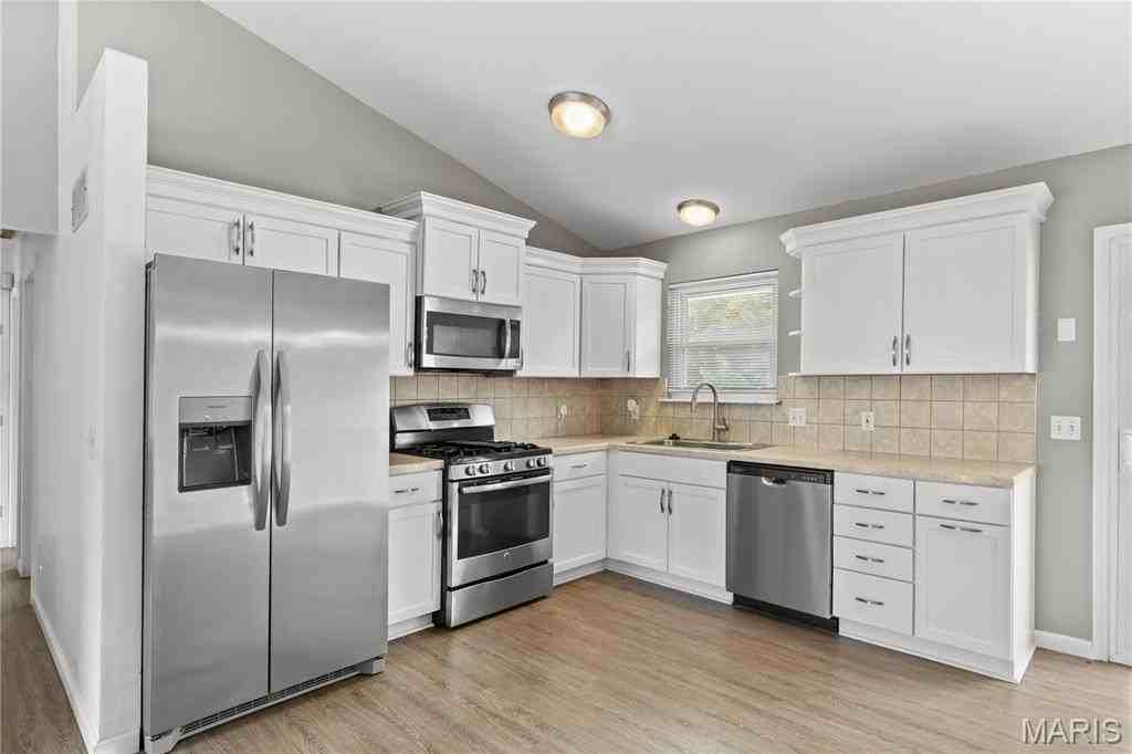 991 Sunset Farms Ct - Photo 7 of 25