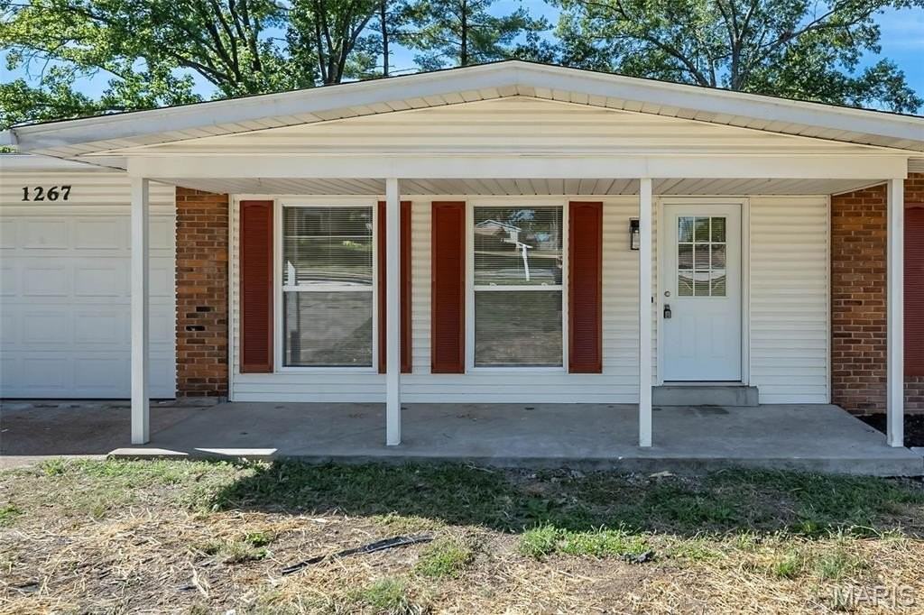 1267 Craig Rd - Photo 2 of 50