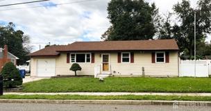 197 Bergen Ave - Photo 1 of 1