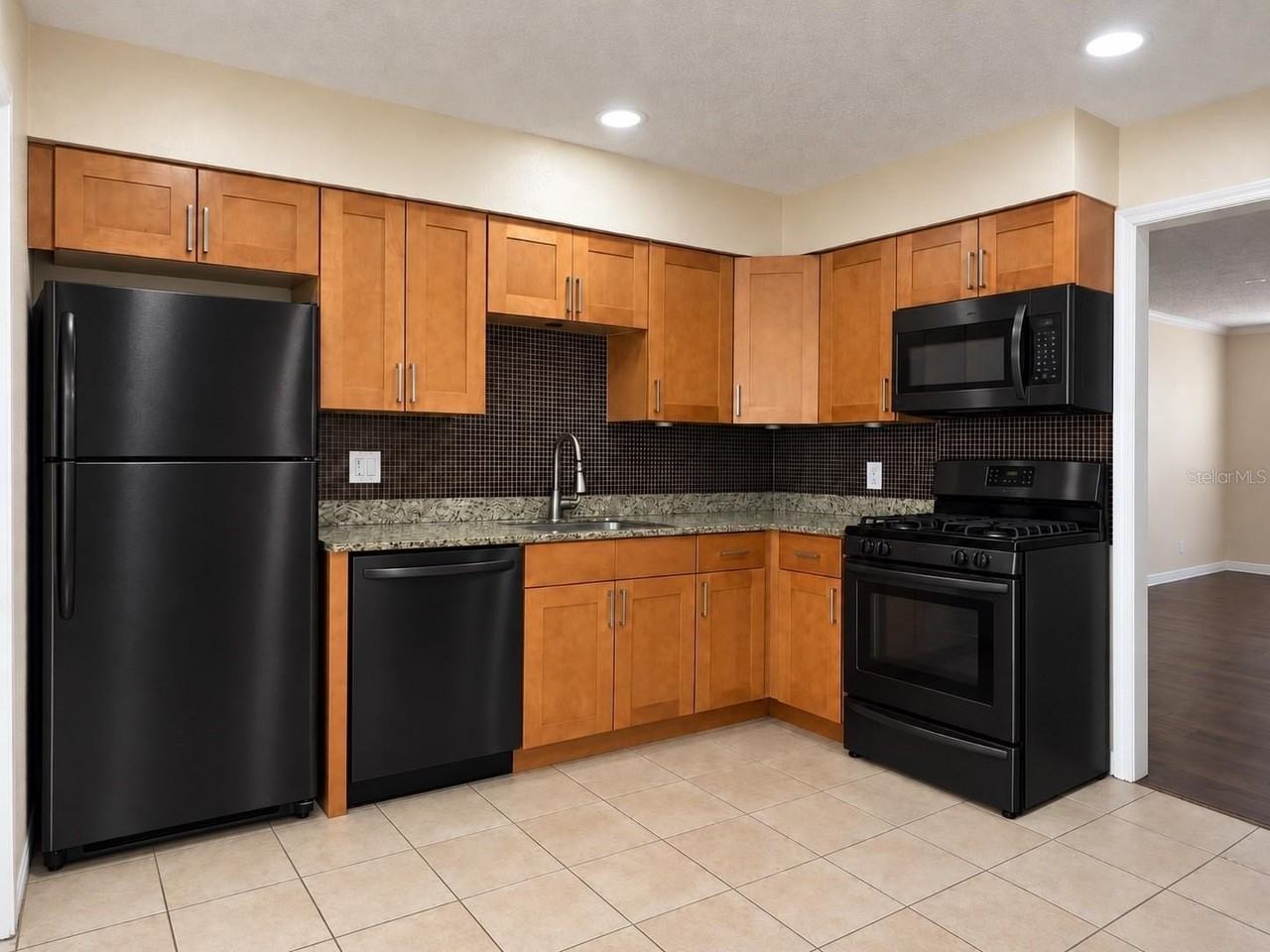 335 Wymore Rd #201 - Photo 5 of 12
