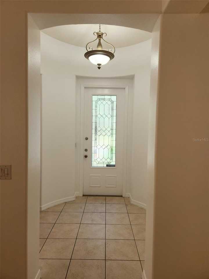 20311 Chestnut Grove Dr - Photo 4 of 34
