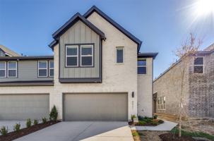 featured image of 8821 Enclave Way