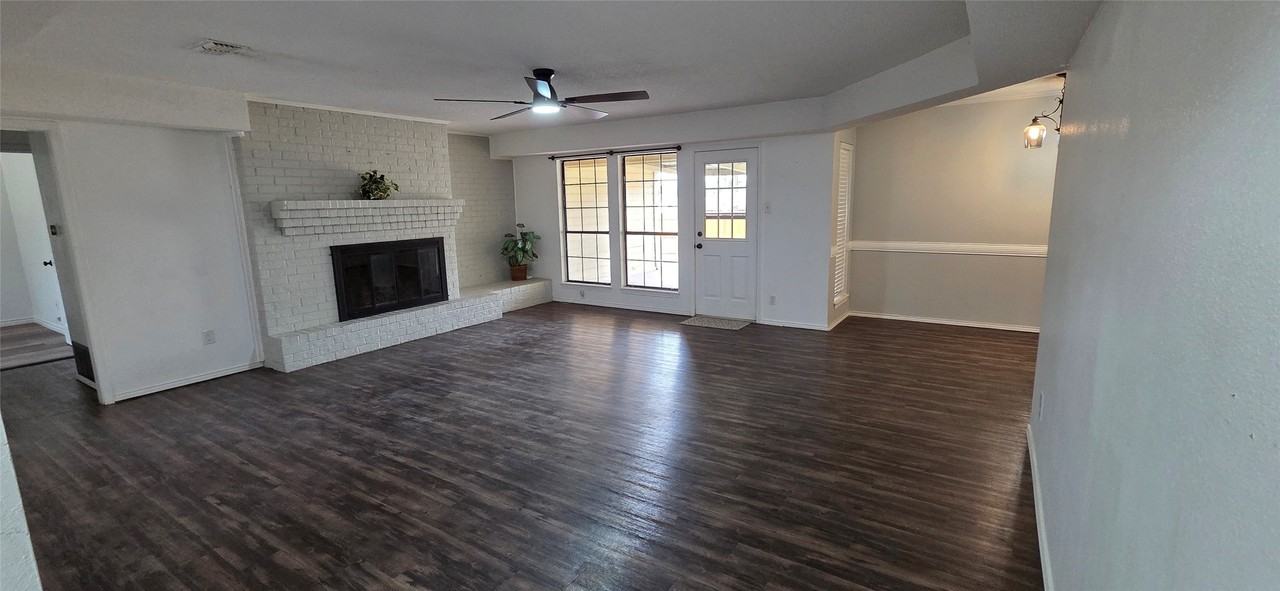 144 Hollie Cir - Photo 3 of 22