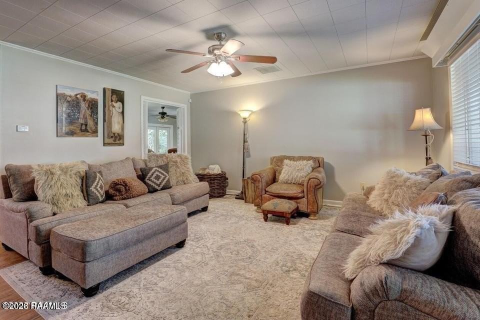 206 N Demanade Blvd - Photo 5 of 20