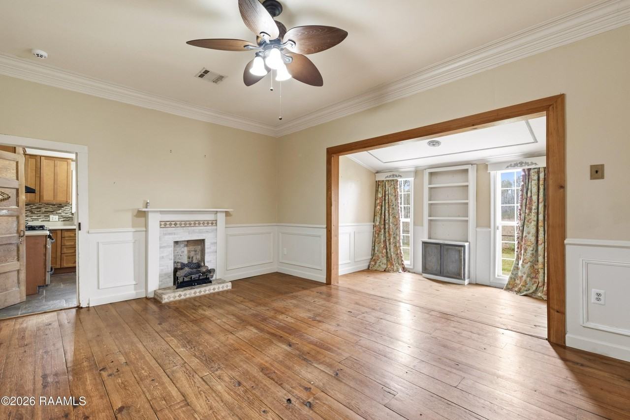 255 Saint Raphael Dr - Photo 6 of 26