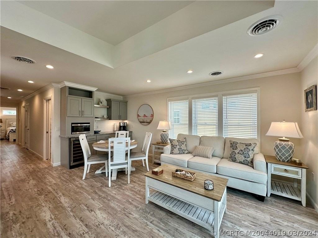 2632 Ne Pelican Way - Photo 7 of 42