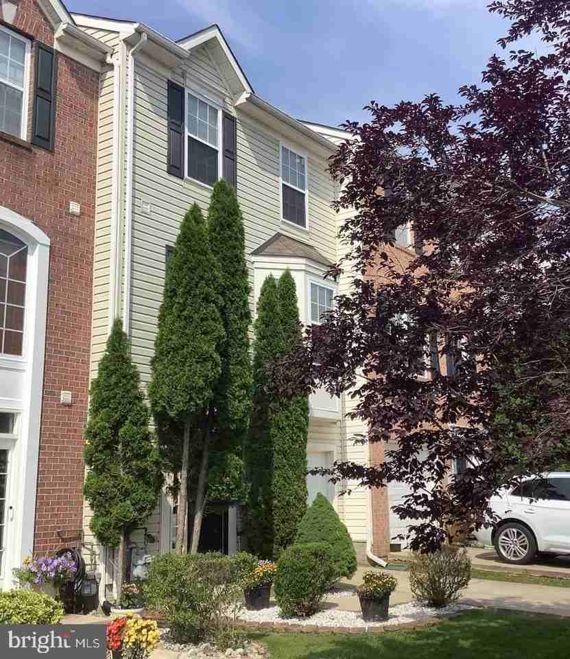 4607 Harrier Way - Photo 2 of 37