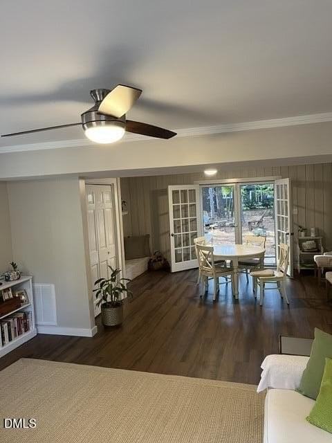 7821 Haymarket Ln - Photo 5 of 22