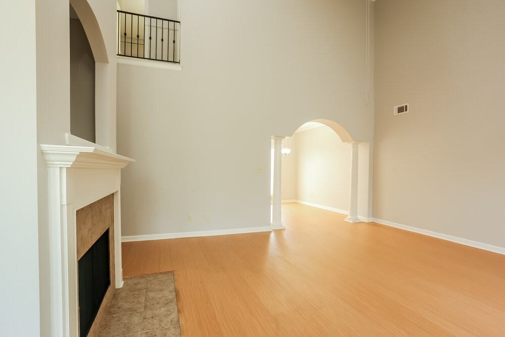 9947 Chariden Dr - Photo 4 of 17