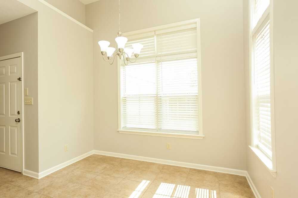 9947 Chariden Dr - Photo 6 of 17