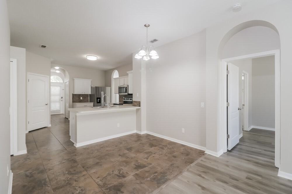 20220 Still Wind Dr - Photo 6 of 16