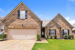 5775 Bedford Loop W - Photo 1 of 1
