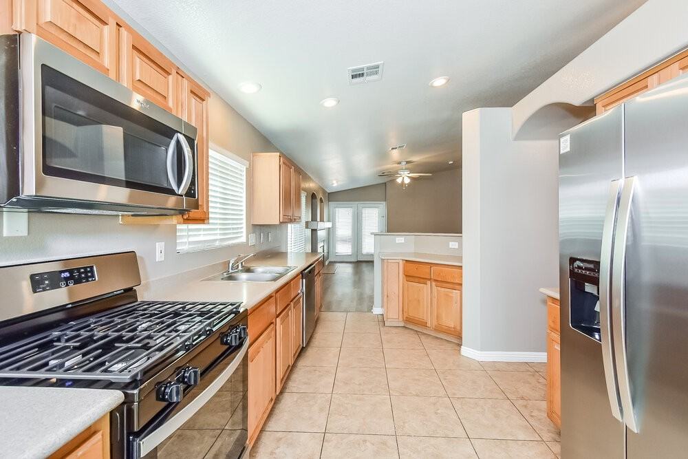 740 Picasso Picture Ct - Photo 7 of 16