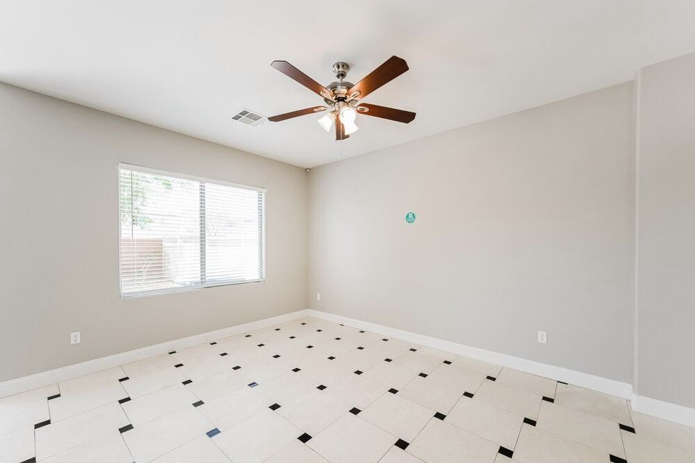 5465 Tinker Toy Ave - Photo 4 of 17
