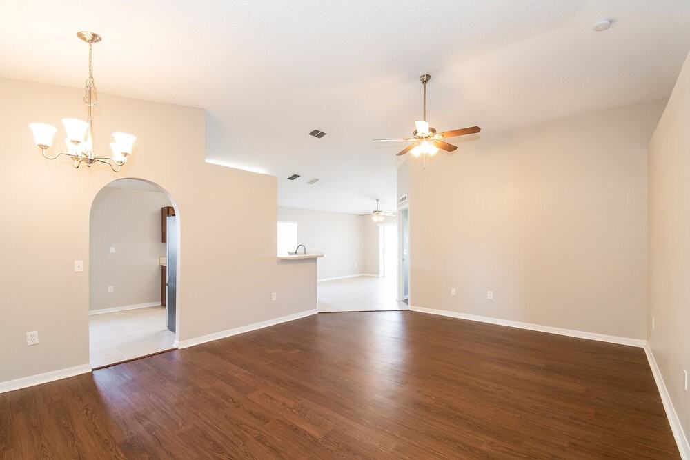 7403 Edenfield Park Rd - Photo 2 of 15