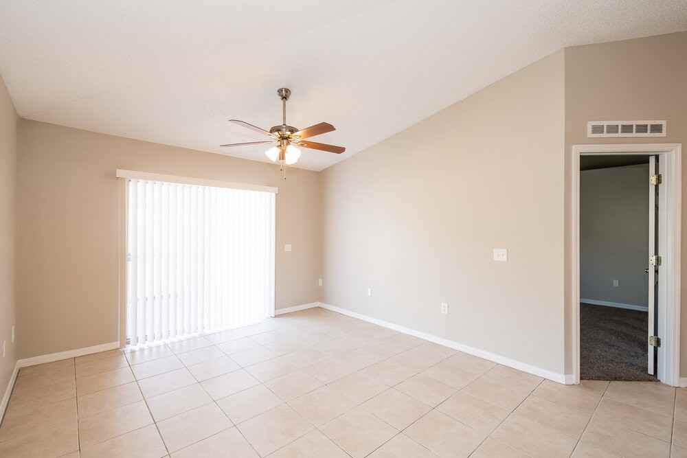 7403 Edenfield Park Rd - Photo 6 of 15