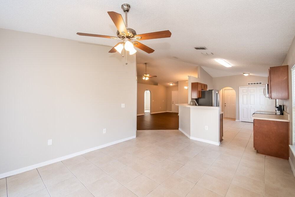 7403 Edenfield Park Rd - Photo 7 of 15