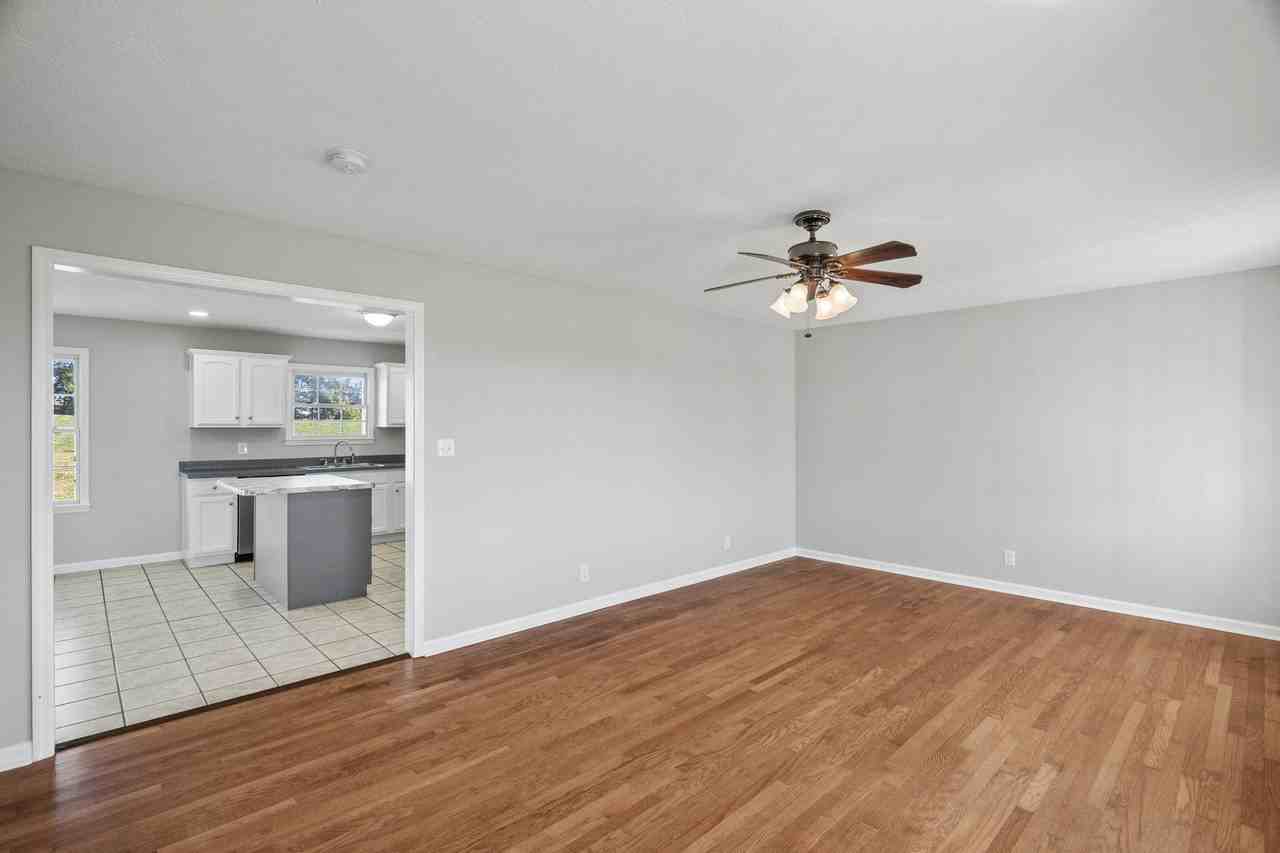 3974 N Pinson Rd #1 - Photo 5 of 46