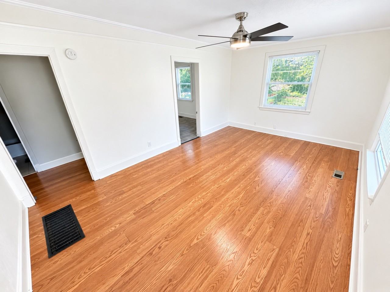 1314 Sunnymeade Dr #1 - Photo 3 of 21