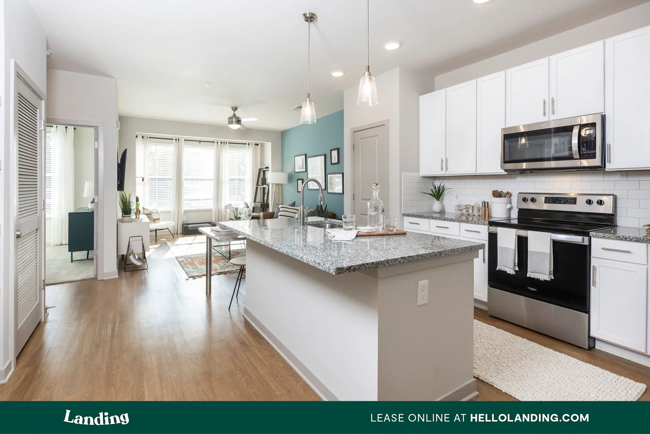 3237 Memorial Blvd. - Photo 2 of 50