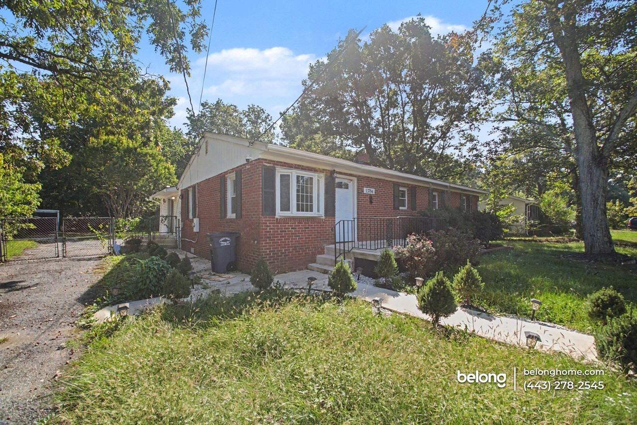 13704 Tower Rd - Photo 2 of 19