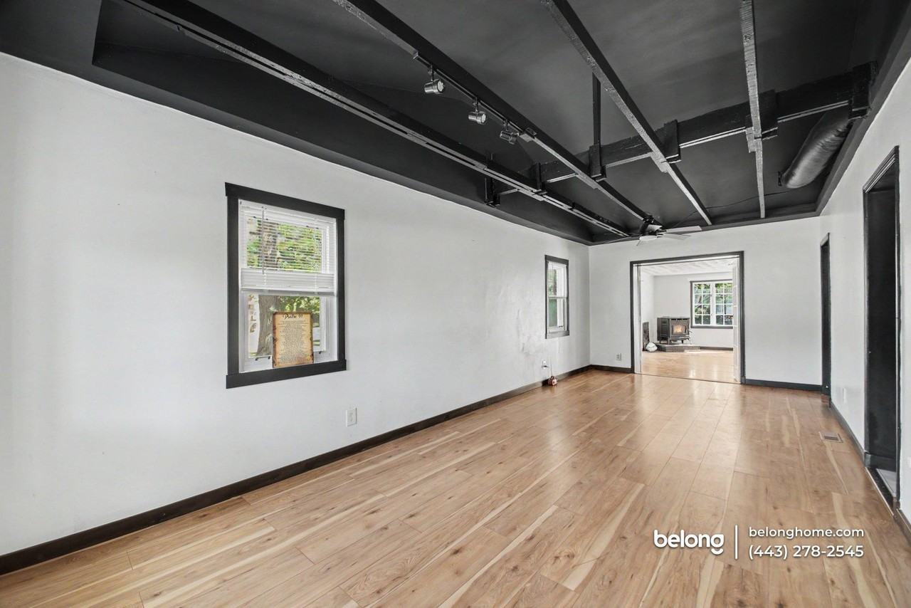 13704 Tower Rd - Photo 5 of 19