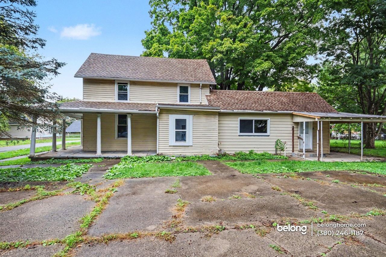 3000 N High St