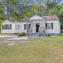 219 S Circle Dr - Photo 1 of 1