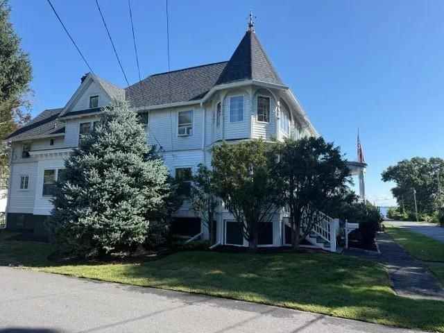 128 Wentworth Ave ##1 - Photo 2 of 9