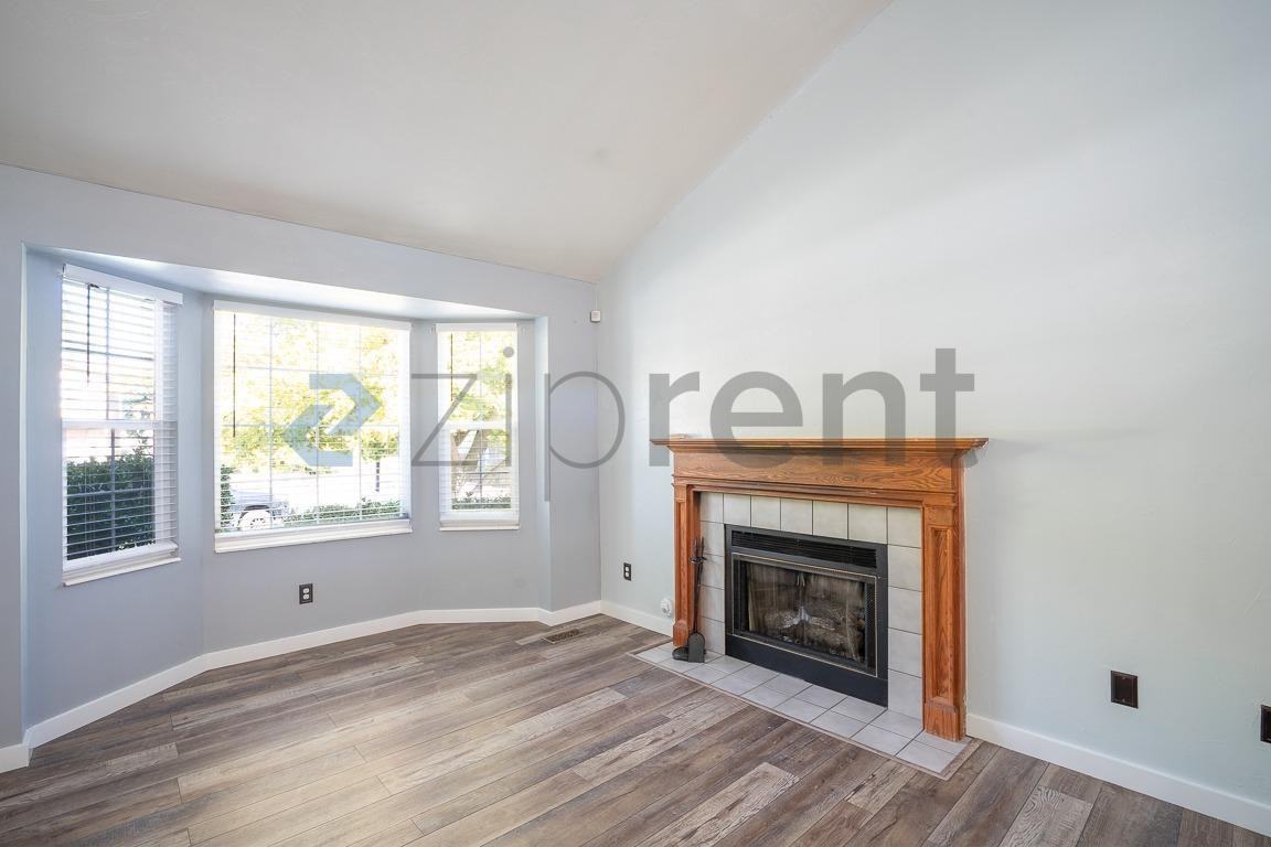 5005 W Shooting Star Ave - Photo 5 of 32