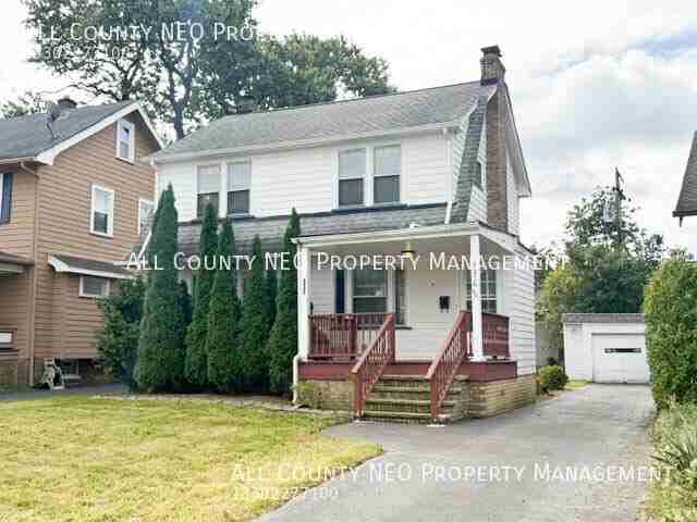 3276 Tullamore Rd