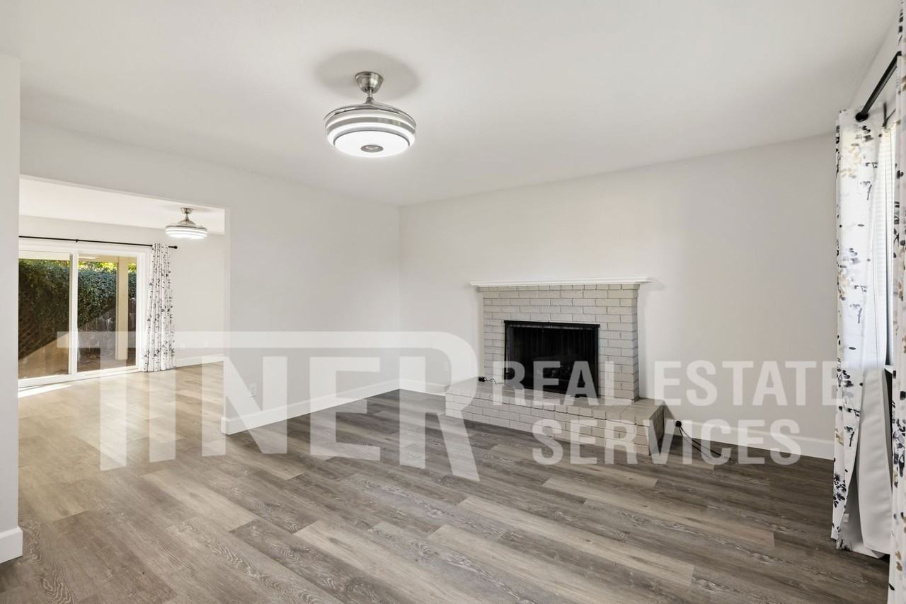 6601 Kristen Ct - Photo 2 of 24