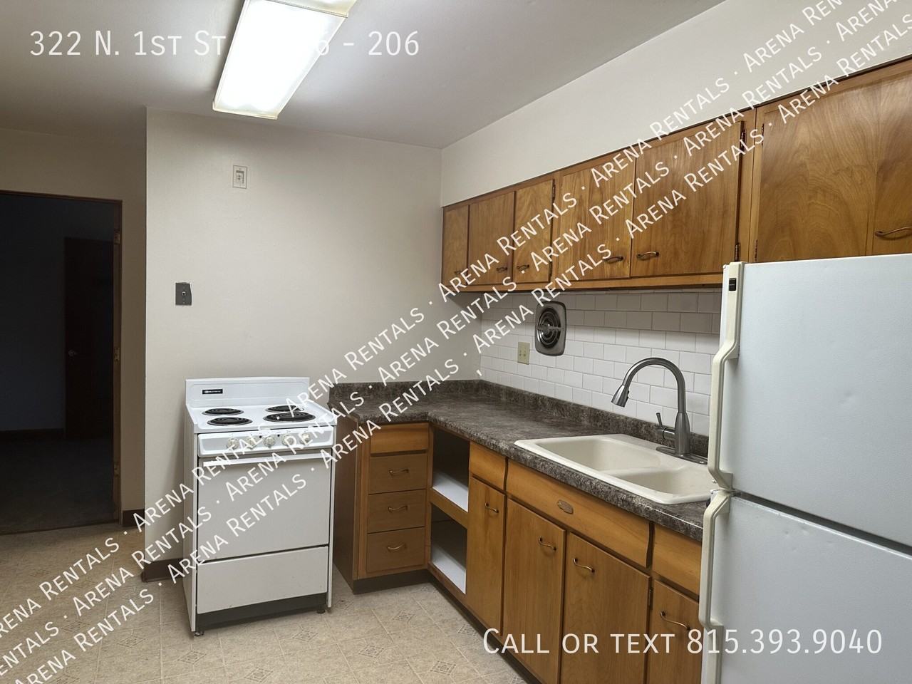 322 N 1st St #206 - Photo 4 of 11