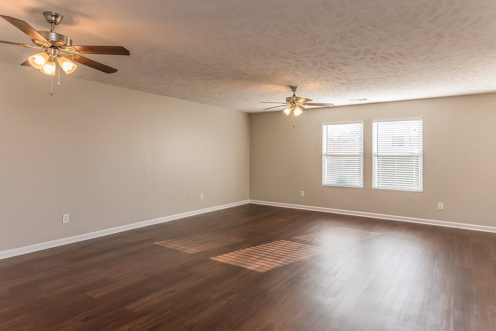 4005 Willowpond Ct - Photo 2 of 14