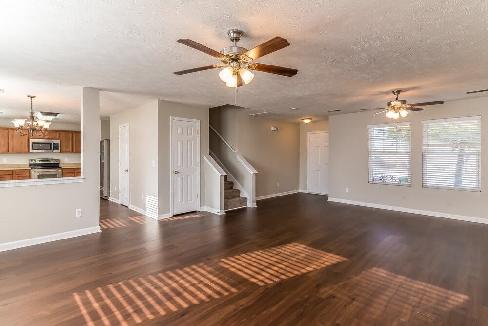 4005 Willowpond Ct - Photo 3 of 14