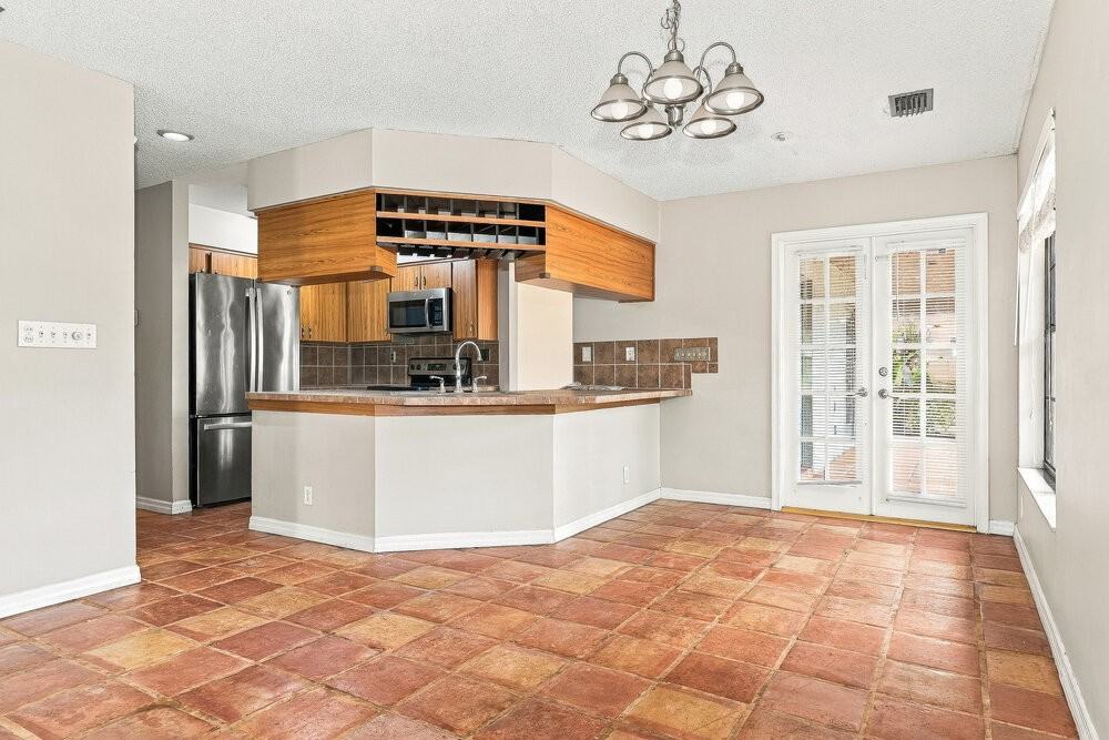 13640 Jonquil Pl - Photo 5 of 16